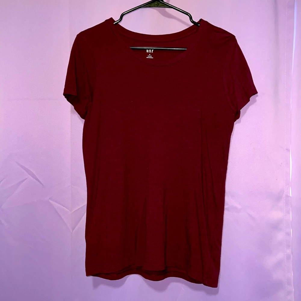 Women GAP Favorite Crew Neck Shirt